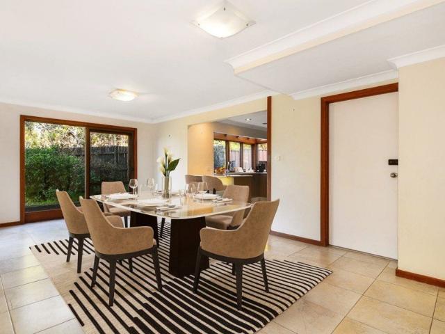 Spacious Family Home Neighbouring Tania Park & National Park