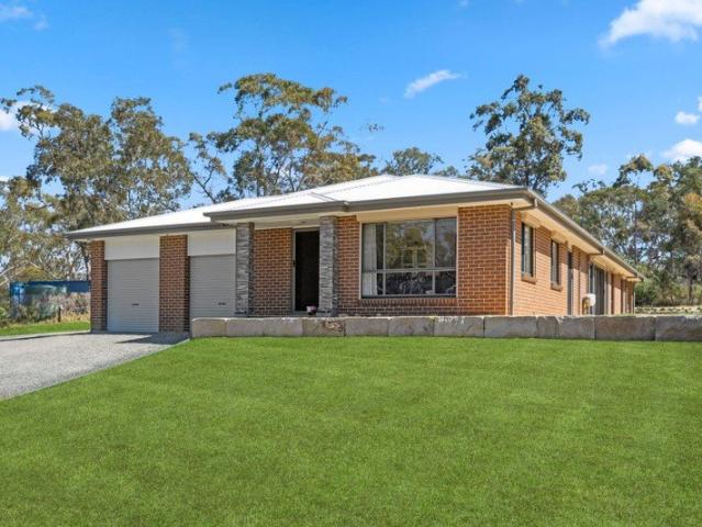 Spacious Family Home Offering Lifestyle and Practicality