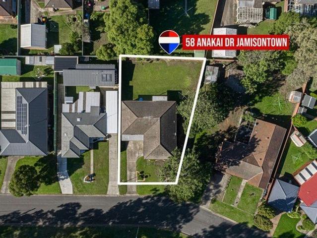 Spacious Family Home on 722.8 square metre block with Development Potential S.T.C.A