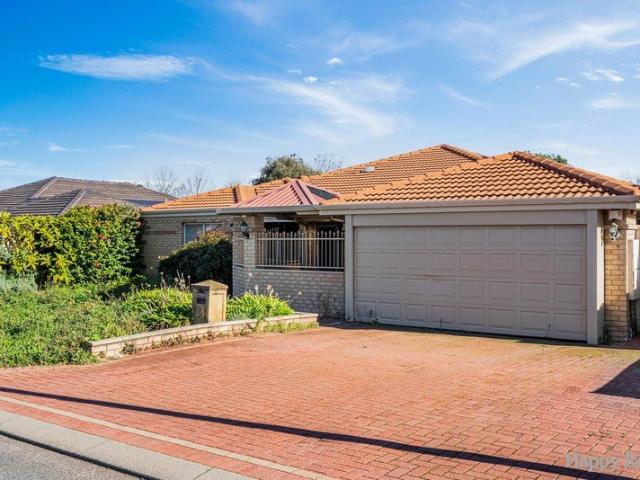 Spacious Family Home on 734sqm with Multiple Living Areas & Workshop