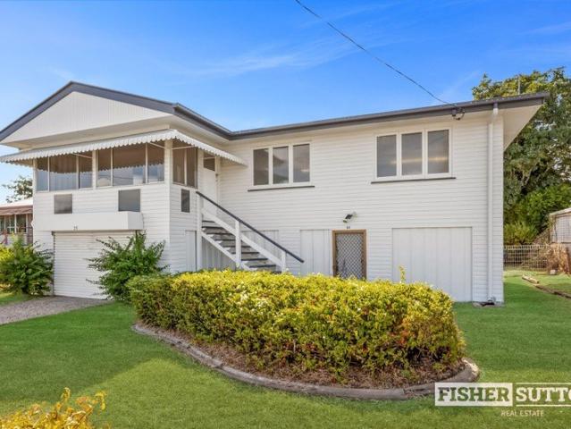 Spacious Family Home on 810m² in a Prime Convenient Location