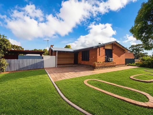 Spacious Family Home on 1,000m² Huge Backyard, Double Carport & Central Location