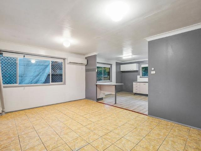 Spacious Family Home on a Generous Block!