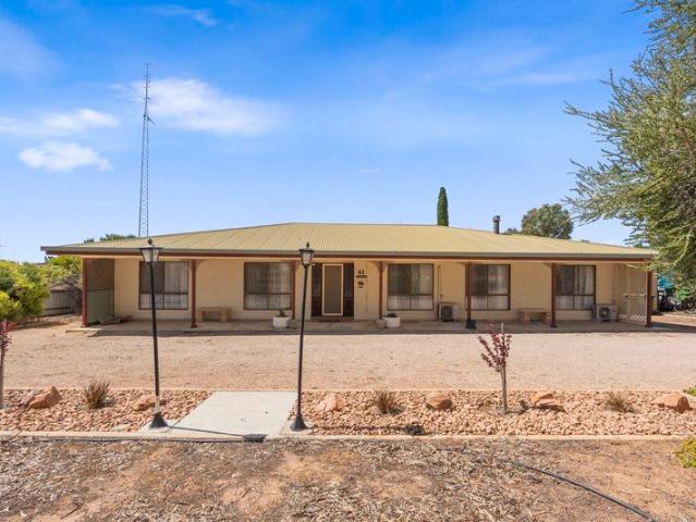 Spacious Family Home on a Generous 2,006m2 Block