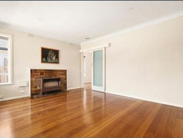 Spacious Family Home on a Generous 602m² Block in the Heart of Keilor East