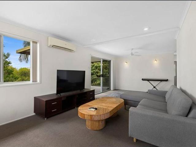Spacious Family Home on a Generous 637m² Block in Chermside West