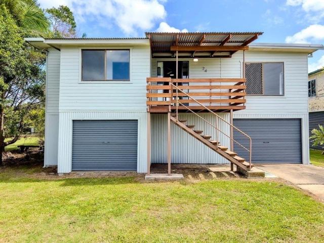 Spacious Family Home on a Large Block Plenty of Room Inside & Out