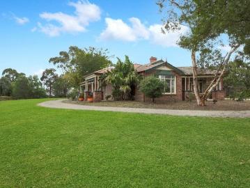 Spacious Family Home on Approx. 2 Acres with Huge Shed/Workshop