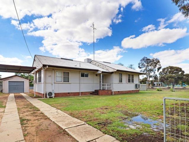 Spacious Family Home on Large Block