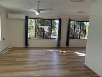 Spacious Family Home Opposite the Golf Course – Prime Warwick Location!