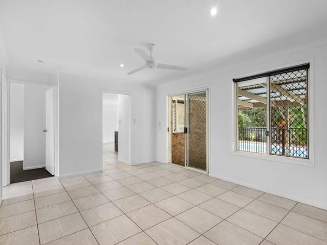 Spacious Family Home Opposite Golf Course with Pool & Bushland Outlook