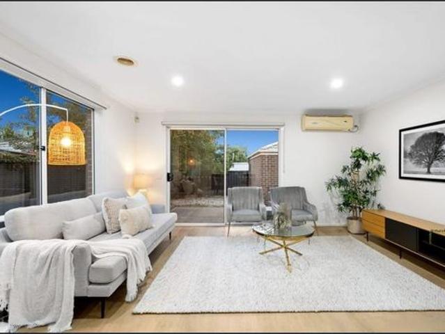 Spacious Family Home Opposite Parkland in the Prestigious Tarneit Gardens Estate