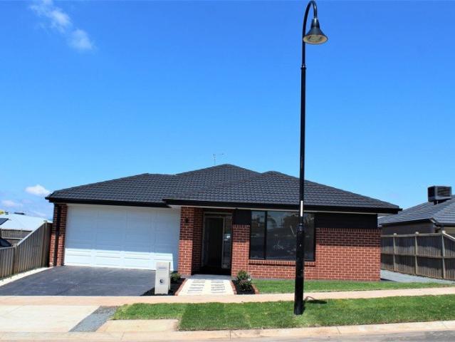SPACIOUS FAMILY HOME PACKED WITH FEATURES