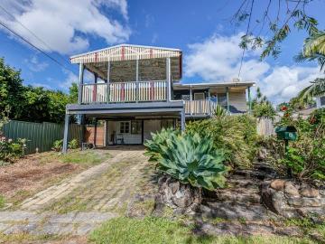 SPACIOUS FAMILY HOME, PERFECT LOCATION