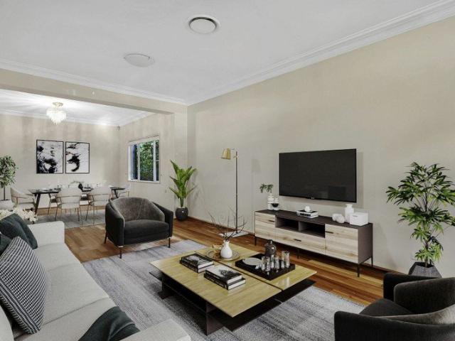Spacious Family Home | Prime Willoughby Location