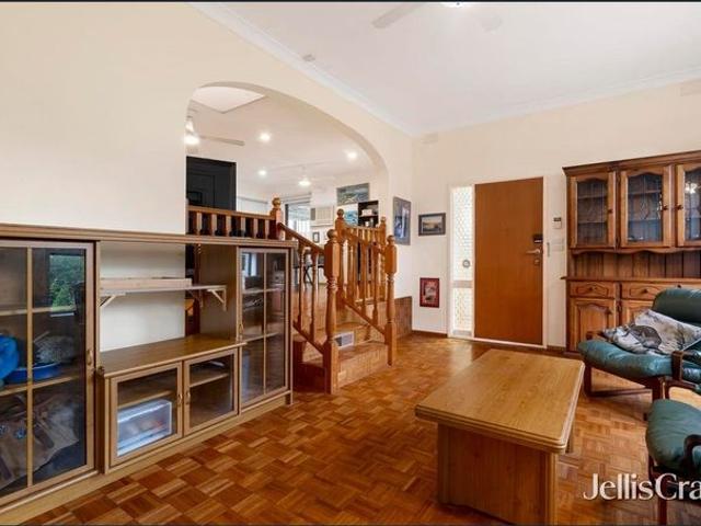 Spacious Family Home Quiet Cul de sac!