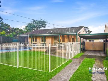 Spacious Family Home + Retreat