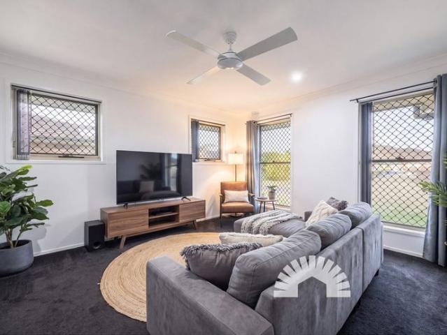 Spacious Family Home | Side Access | Multiple Living Areas