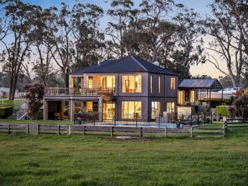 Spacious Family Home Surrounded by Nature