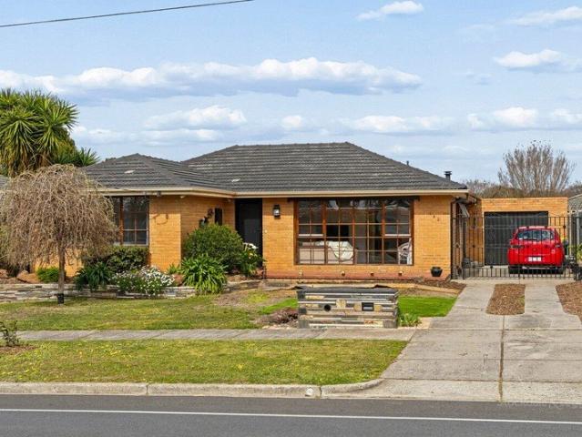 Spacious Family Haven in Bundoora