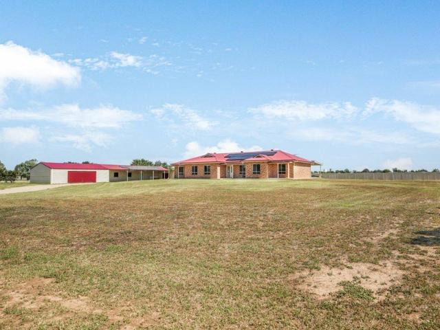 Spacious Family Haven in Narromine Your Dream Home Awaits!