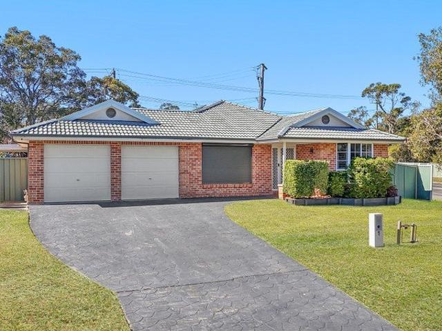 Spacious Family Haven on Large 744sqm Approx