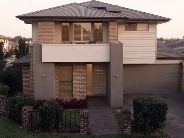 Spacious Family Haven with Theatre Room and Alfresco Entertaining