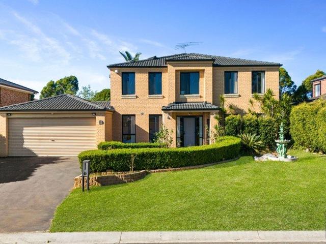 Spacious Family Haven with Multiple Living Zones on 599m²