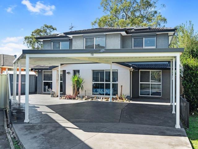 Spacious Family Oasis Backing onto Peaceful Reserve with Sparkling Pool