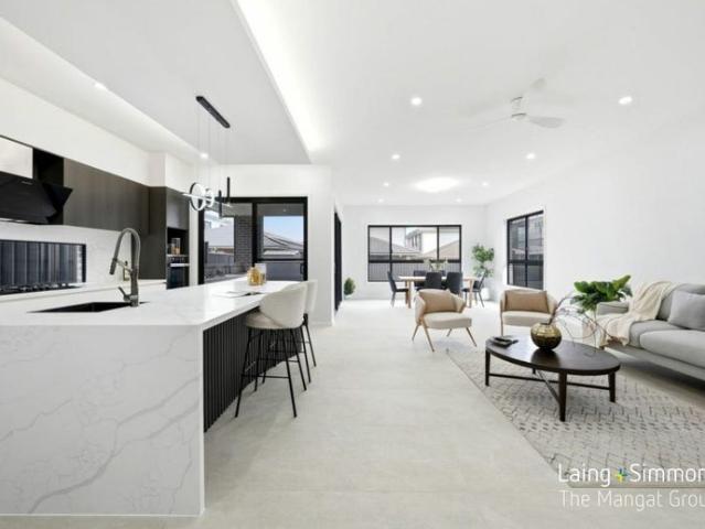 Spacious Family Living | Media Room | Downstairs Bedroom & Bathroom