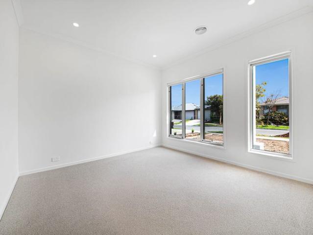 Spacious Family Living Minutes from Shops, Schools & Geelong