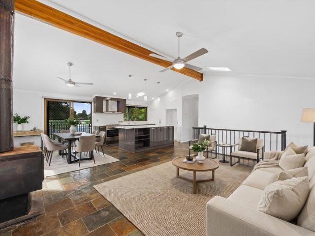 Spacious Family Living Moments from Budgewoi Lake