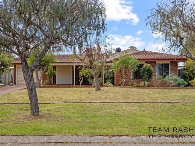Spacious Family Living on a Generous 687sqm Block in a Prime Cooloongup Location