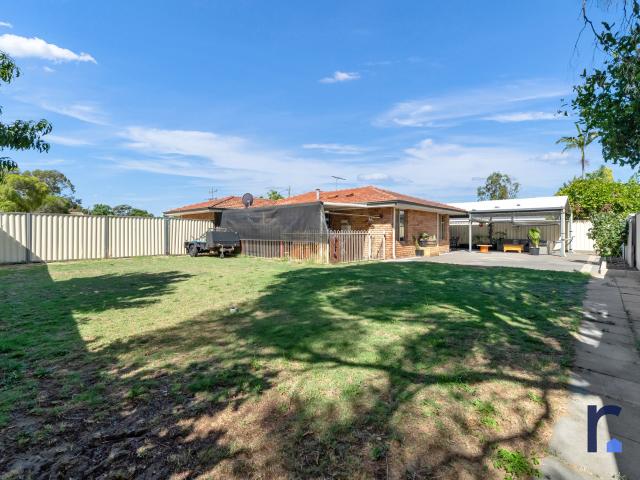 Spacious Family Living on a Generous 719m2 Block