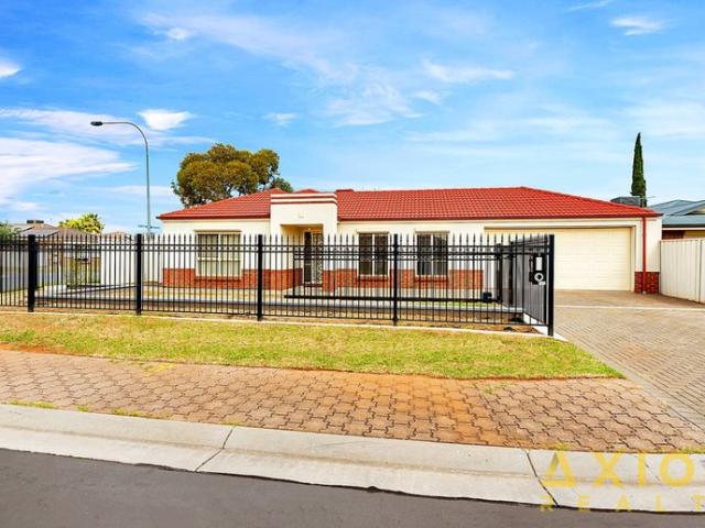 Spacious Family Living on a Generous Corner Allotment