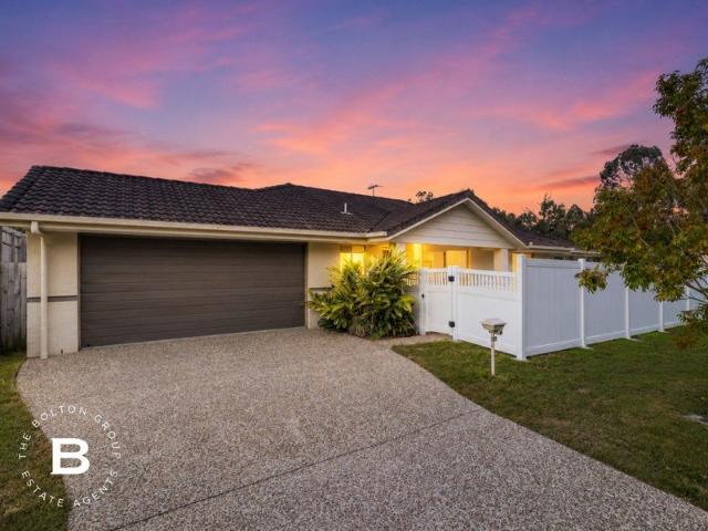 Spacious Family Living on a Generous Corner Block