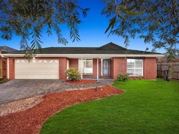 Spacious Family Living on a Huge 709sqm Allotment