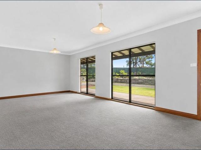 Spacious Family Living on an Impressive 1,784m² Block