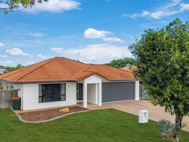 Spacious Family Living on 679sqm with Side Access and Room for a Pool