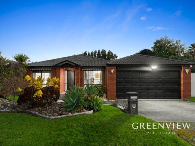 Spacious Family Living on 621m² in the Heart of Hunt Club