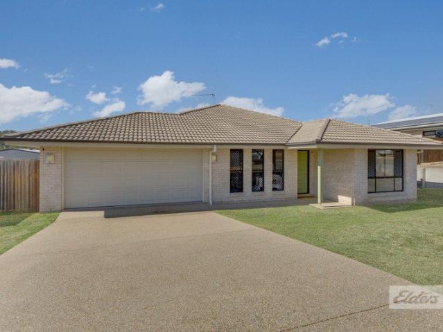 Spacious Family Living on 800m² in Sought After Kirkwood