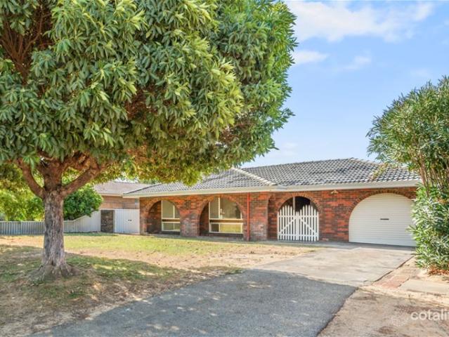 SPACIOUS FAMILY LIVING OR READY MADE INVESTMENT IN A PRIME DUDLEY PARK LOCATION