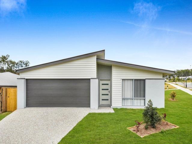 Spacious Family Living at Lilly Pilly Street