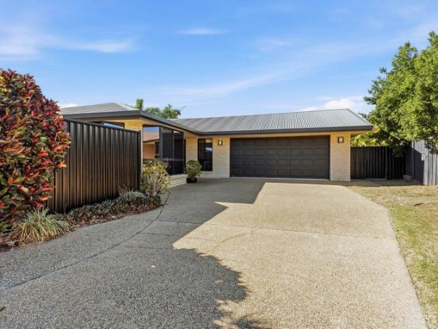 Spacious Family Living and Exceptional Outdoor Space!