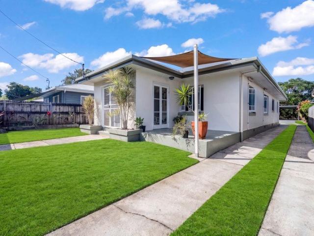Spacious Family Living Close to CBD