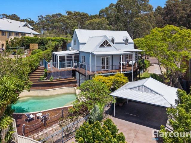 Spacious Family Living & Entertaining in Green Point Estate