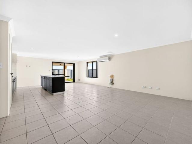 Spacious Family Living in Meadow Springs