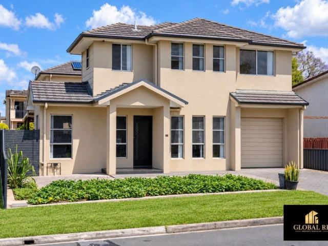 Spacious Family Living in a Convenient Canley Heights Location