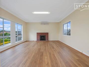 Spacious Family Living in a Convenient Cardiff Location