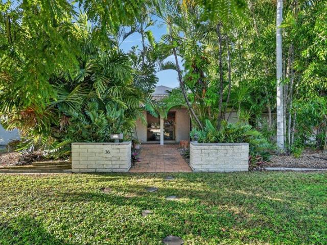 Spacious Family Living in a Convenient Cranbrook Location